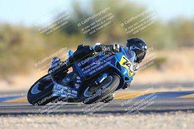 media/Dec-07-2024-CVMA (Sat) [[21c5f1ef85]]/Race 11-Amateur Supersport Open/